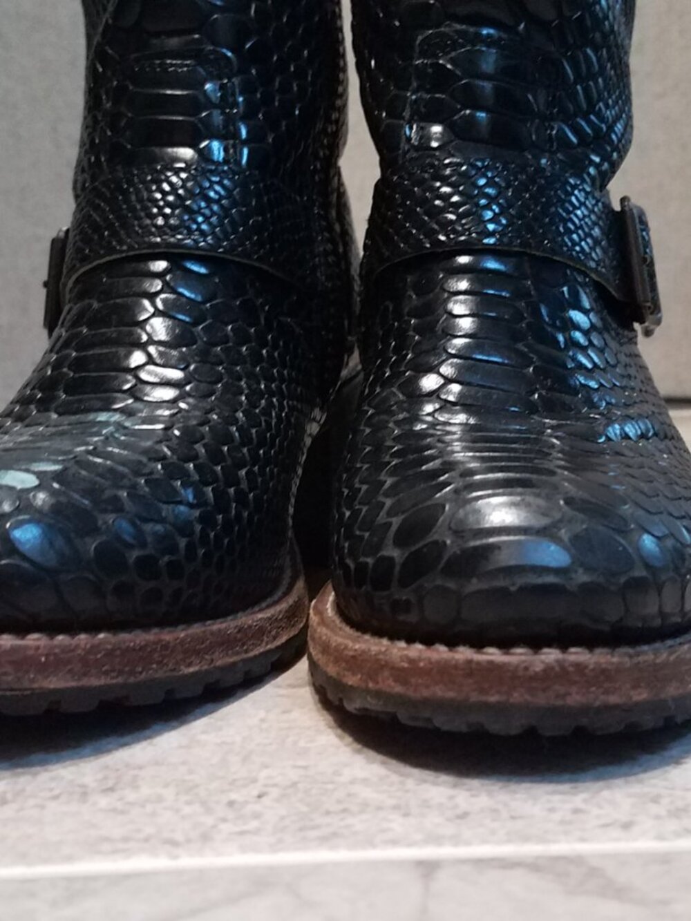 Freebird by Steven Carlito Black Snake Embossed Leather Size 7 - Picture 7 of 16